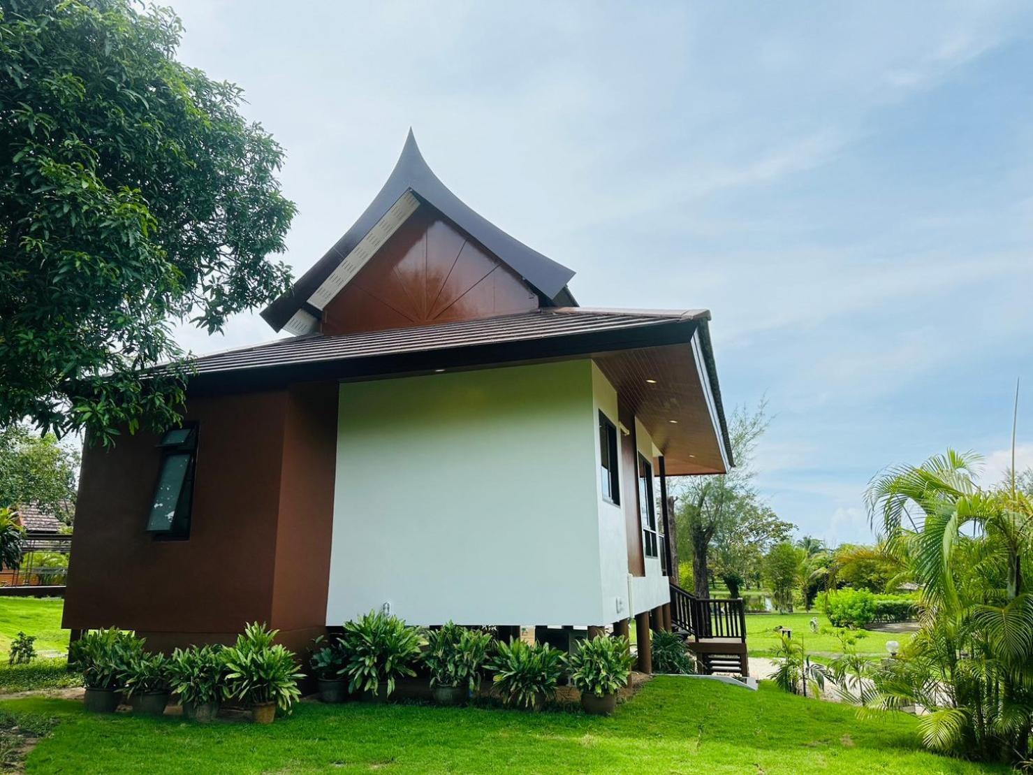 Thailife Wellness & Meditation Resort- Sha Plus Khao Lak Ngoại thất bức ảnh